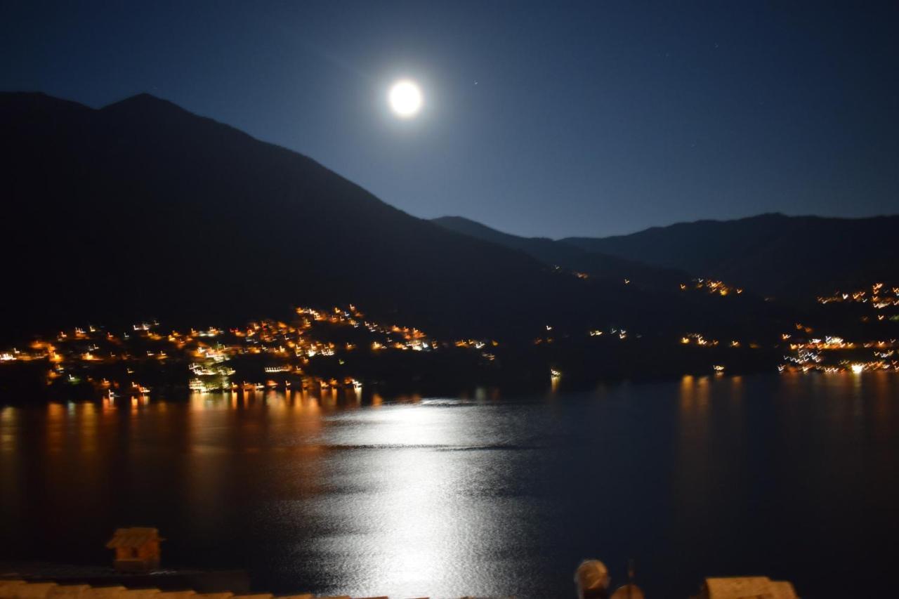 Romantic Home Stone With Amazing View Lake Of Como And Oleandra Laglio Ngoại thất bức ảnh